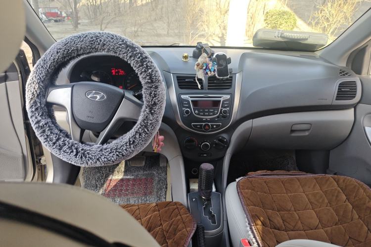 Used Hyundai Verna (older generation) 2014 1.4L Automatic Smart GLS
