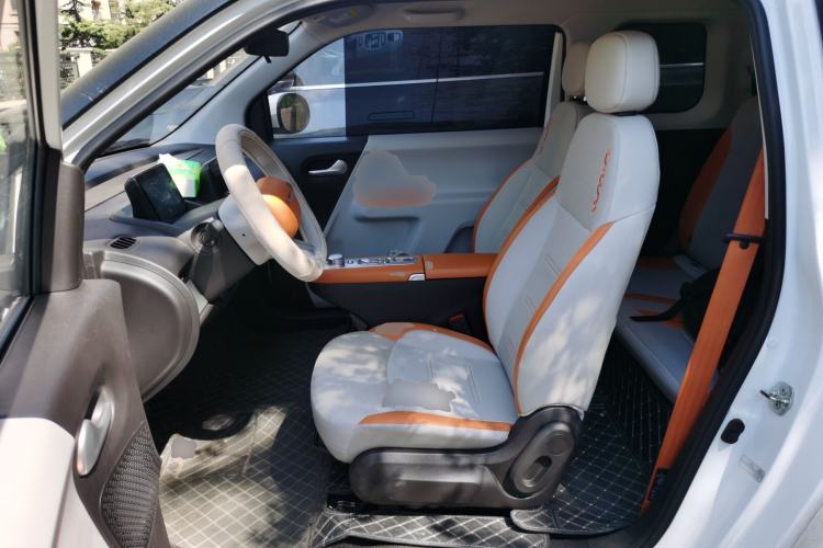 Used CHANGAN NEVO Lumin 2025 301km Honey Dew Edition Left Front Seat