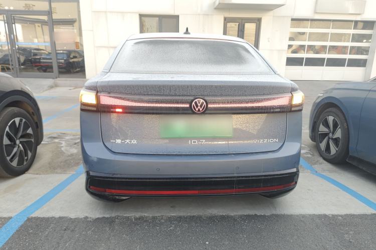 Used Volkswagen ID.7 VIZZION 2024 AIR model