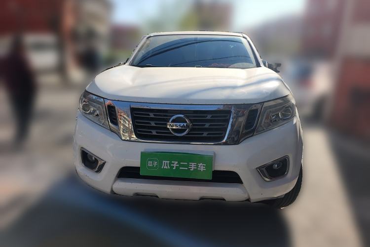 Used Nissan Navara 2017 2.5L Automatic 4x4 Luxury Edition QR25
