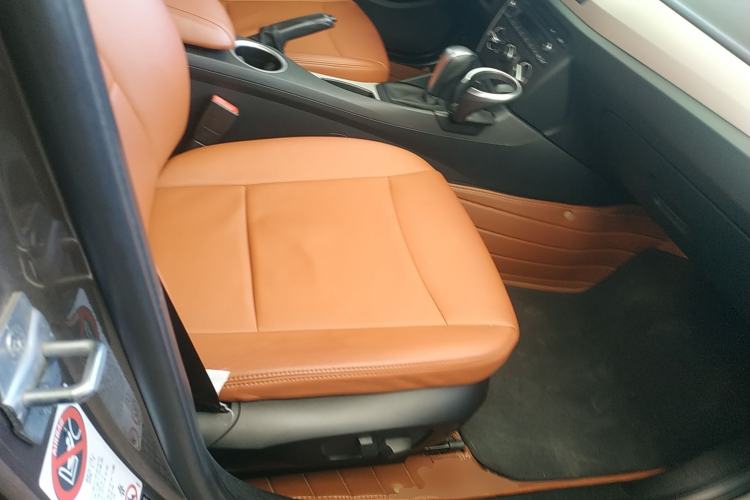 Used BMW X1 2013 sDrive18i Fashion Model