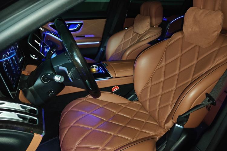 Used Mercedes-Benz Maybach S-Class 2023 S 480 4MATIC Left Front Seat