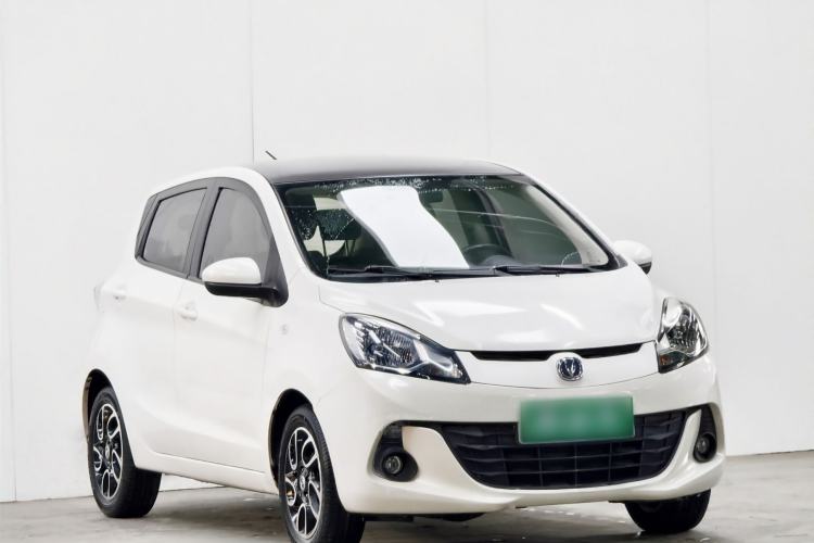 Used CHANGAN Benni 2015 1.4L IMT Sunroof Version China IV Standard
