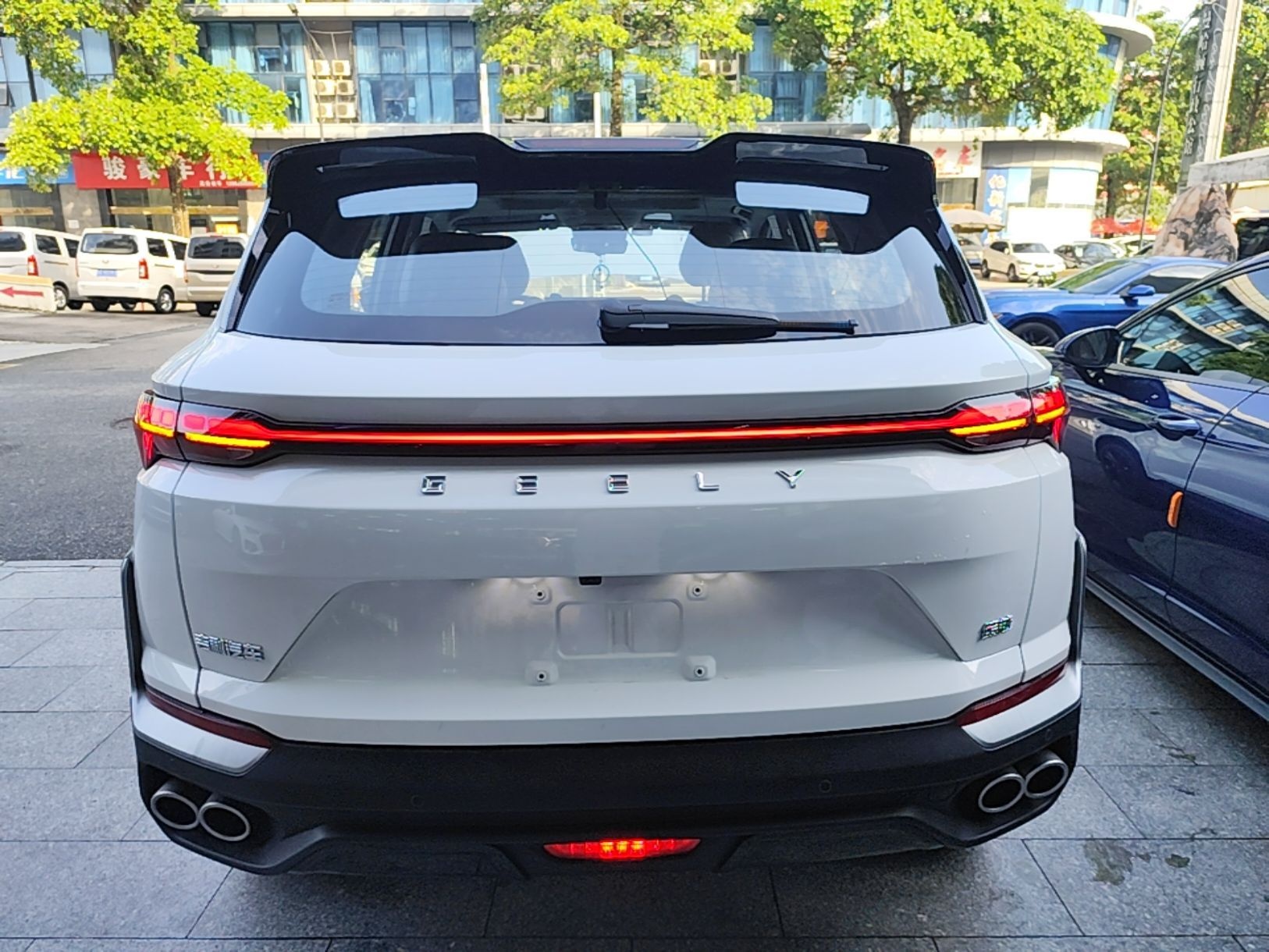 Geely Auto Coolray 2025 Bin Yue L 1.5T DCT Starlight Edition — снимка 5