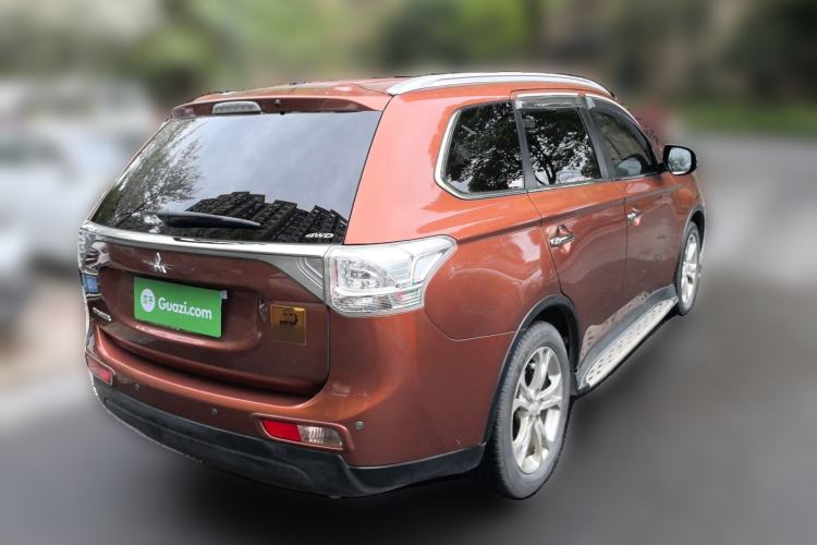 Used Mitsubishi Outlander 2014 2.4L 4x4 Deluxe Value Edition 5 Seats