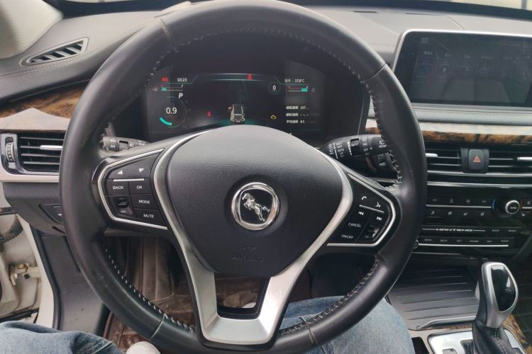Used Hanteng X7 2016 2.0T DCT Yu Ma Edition Steering Wheel