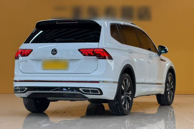 Used Volkswagen Tiguan L 2023 Restyled 330TSI Automatic Two-Wheel Drive R-Line Enhanced Comfort Version