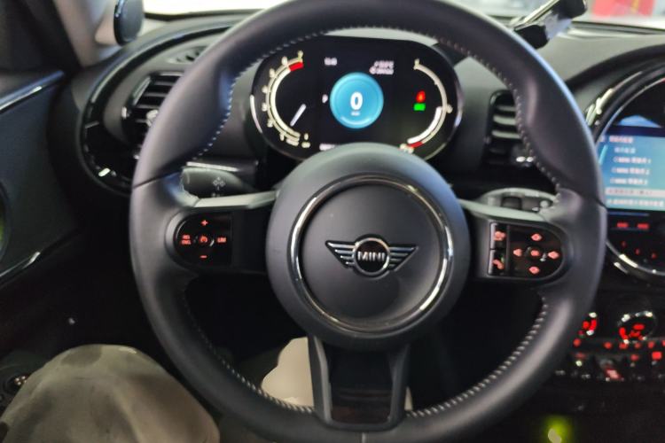 Used MINI Clubman 2023 Refresh 1.5T COOPER Connoisseur Steering Wheel