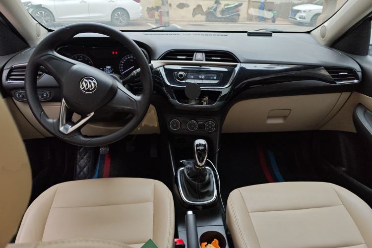 Used Buick Excelle 2018 15N Manual Elite Version
