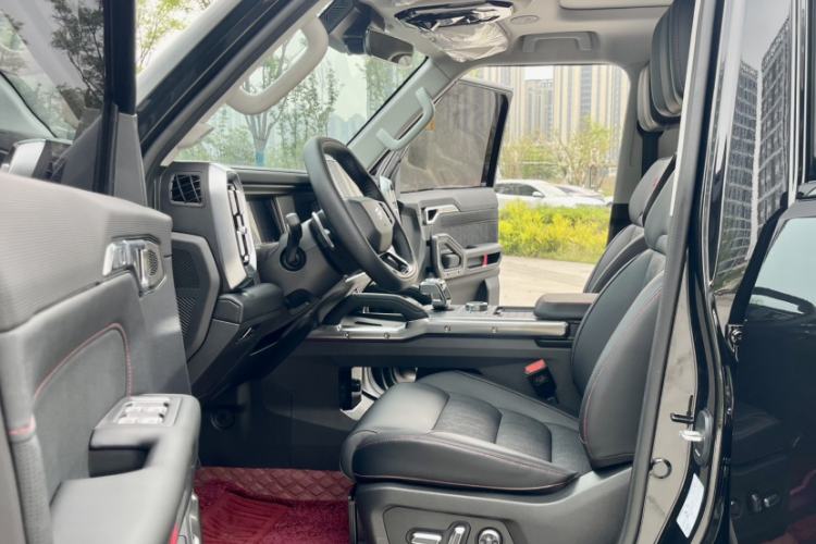 Used JETOUR Traveler 2025 2.0TD XWD Conquer+ Extended Version 7 Seats Left Front Seat