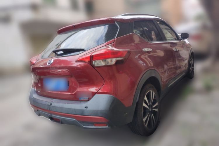 Used Nissan Kicks 2018 1.5L CVT Smart Connect Luxury Edition