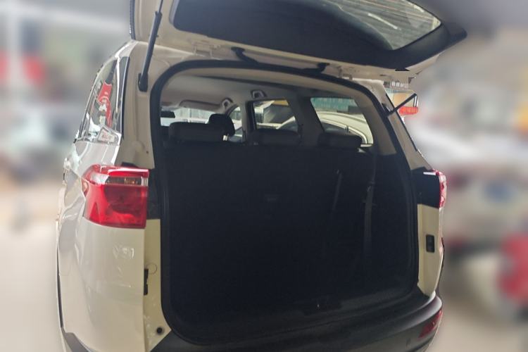 Used Wuling Hongguang S3 2019 1.5L Manual Comfort Model China VI Standard
