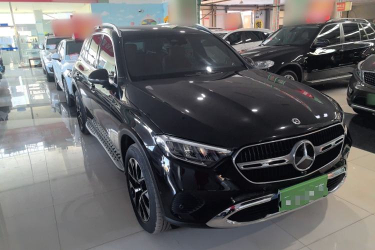 Used Mercedes-Benz GLC 2023 Facelift GLC 260 L 4MATIC Dynamic Version 5 Seats