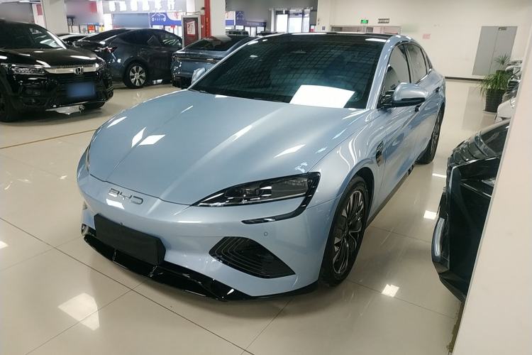 Used BYD Seal 2022 550 km Standard Range Rear-Wheel Drive Prestige Version