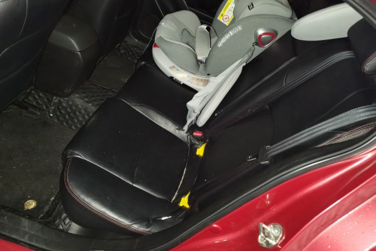 Used Mazda 3 Axela 2017 Sedan 1.5L Automatic Comfort Model Emission Standard China V Left Rear Seat