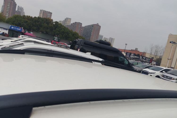 Used Volkswagen Tiguan 2017 300TSI Automatic Two-Wheel Drive Silk Road Luxury Edition Roof