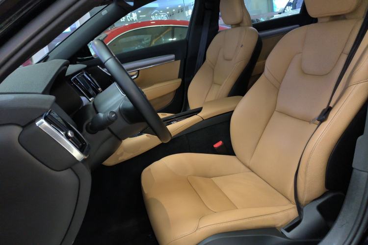 Used Volvo S90 2019 T4 Zhiyi Edition
