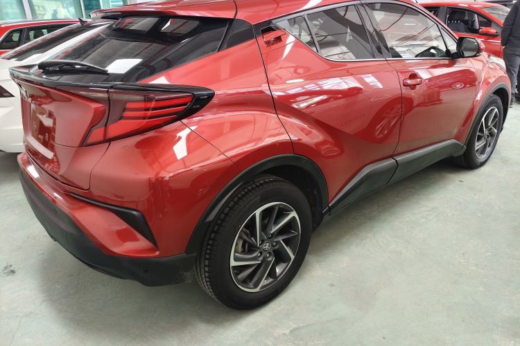 Used Toyota C-HR 2021 2.0L Luxury Edition Exterior 4