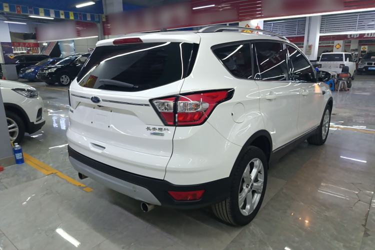 Used Ford Kuga 2018 EcoBoost 180 Two-Wheel-Drive Luxury Wing Edition
