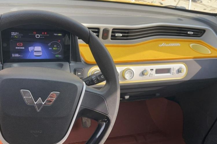 Used Wuling Hongguang MINIEV 2021 Macaron Fashion Edition Lithium-Ion Battery