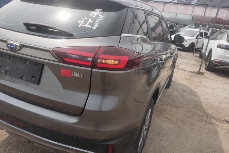 Used Geely Auto Emgrand X7 Sport 2020 1.8TD DCT Two-Wheel Drive Smart Connect 4G-Enabled Version
