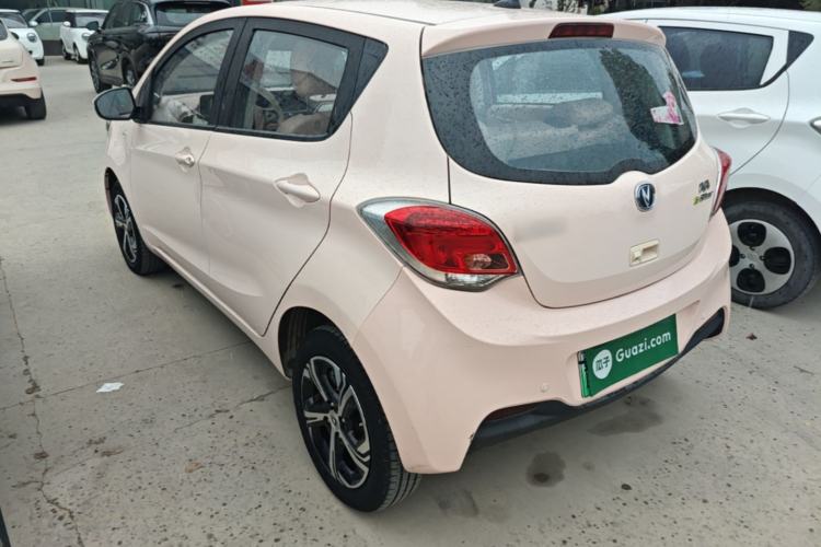 Used CHANGAN Benni E-Star 2022 Charming Edition Colorful Model Lithium Iron Phosphate
