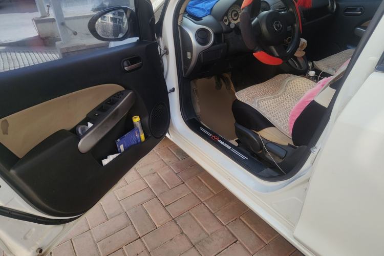 Used Mazda 2 2008 1.5L Automatic Fashion Edition Driver Seat