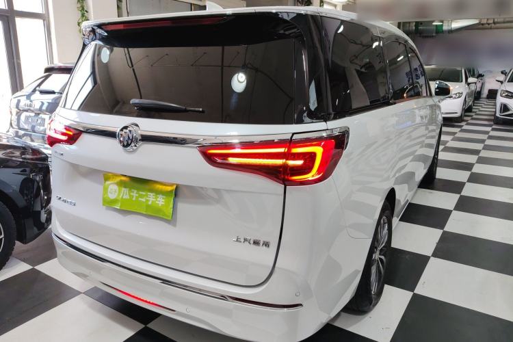 Used Buick GL8 2022 ES Landtrek 653T Comfort Edition