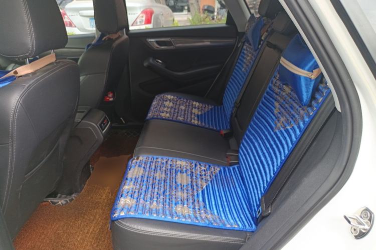 Used Zotye SR7 2017 1.5T CVT Cube Heart Edition
