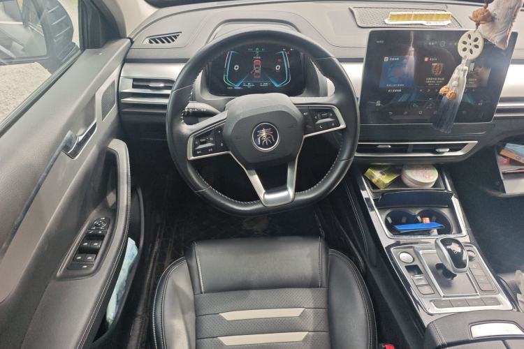 Used BYD Qin Pro New Energy 2019 DM Super Edition 1.5TI Automatic Smart Connect Enjoyment Model China VI Standard Steering Wheel