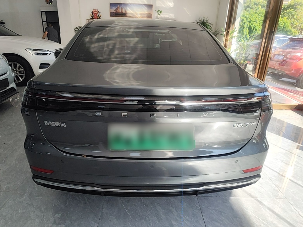 Geely Galaxy A7 2025 Model EM-i 70km Luxury Edition — снимка 5