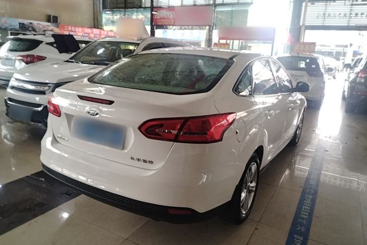 Used Ford Focus 2017 Sedan 1.6L Manual Comfort Plus SmartDrive Edition