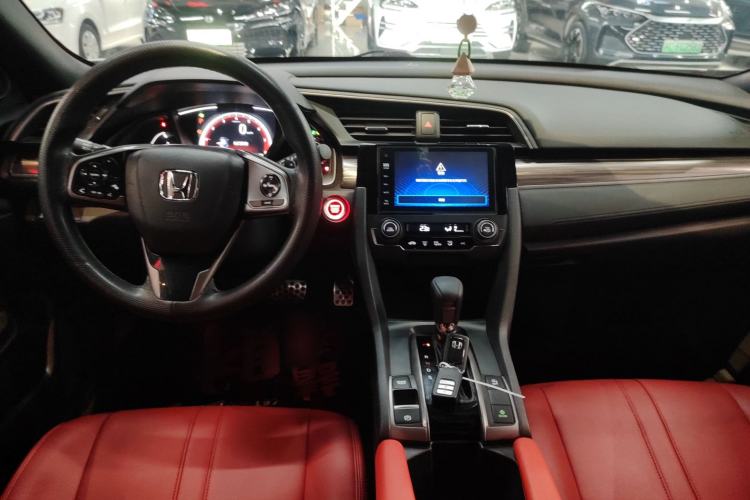 Used Honda Civic 2021 HATCHBACK 220TURBO CVT Trendy Cool Edition Center Console