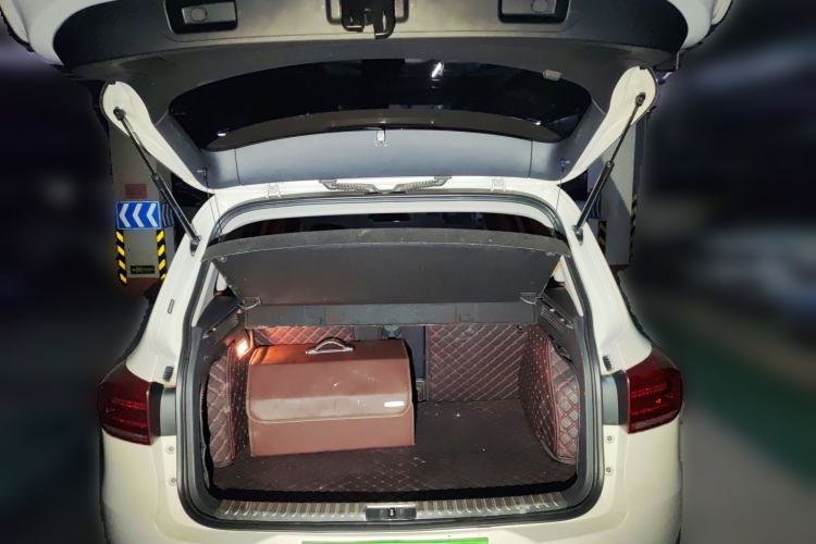 Used Volkswagen Tiguan 2017 300TSI Automatic Two-Wheel Drive Silk Road Luxury Edition Trunk