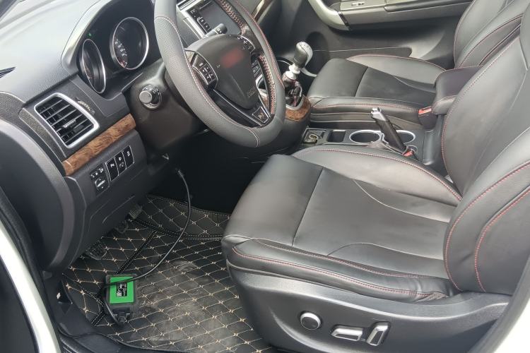 Used Haval H6 2015 Revised Version Sport Edition 1.5T Manual Transmission Two-Wheel Drive Elite Grade