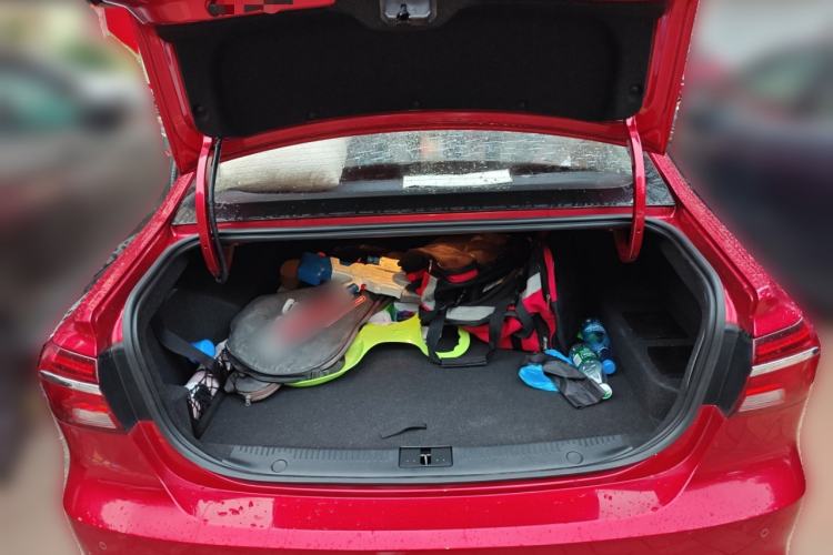 Used Roewe i6 New Energy 2017 45T Hybrid Connective Smart Luxury Edition