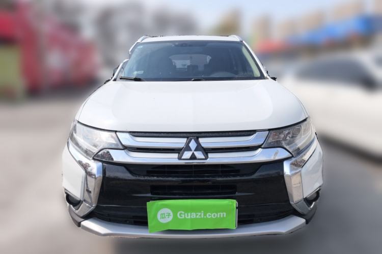Used Mitsubishi Outlander 2018 2.4L 4x4 Elite Edition 5 Seats
