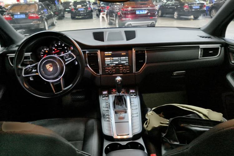 Used Porsche Macan 2016 Macan 2.0T