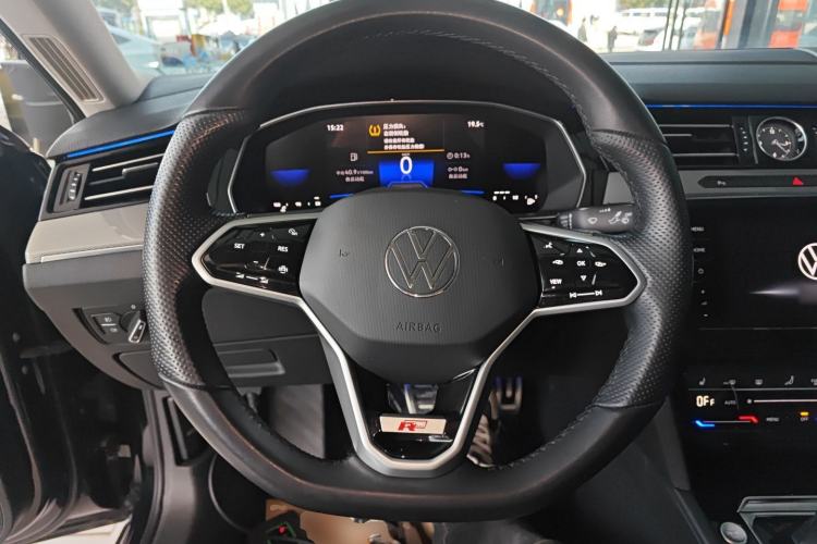 Used Volkswagen Magotan 2023 2 Million Units Limited Edition 330TSI DSG Leading Version Steering Wheel