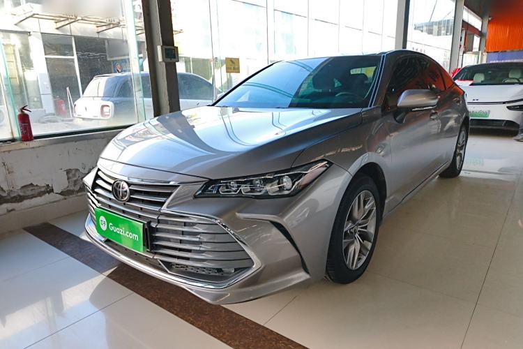 Used Toyota Avalon 2019 2.0L Ambition Edition China VI