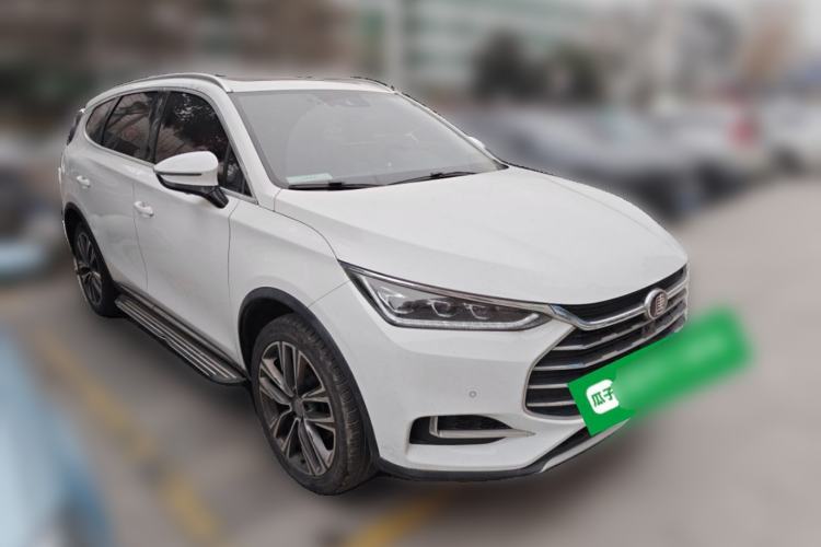 Used BYD Tang 2018 2.0T Automatic SmartConnect Prestige 7-Seater China V Standard Front Right 45 Deg
