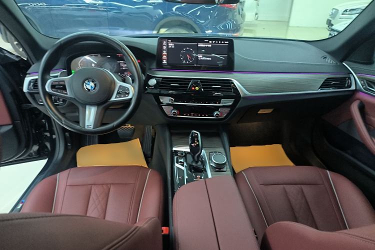 Used BMW 5 Series 2022 Second Facelift 530Li Leading Edition M Sport Package
