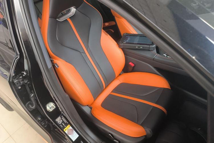 Used CHANGAN UNI-V 2024 1.5T Prestige Sport Edition
