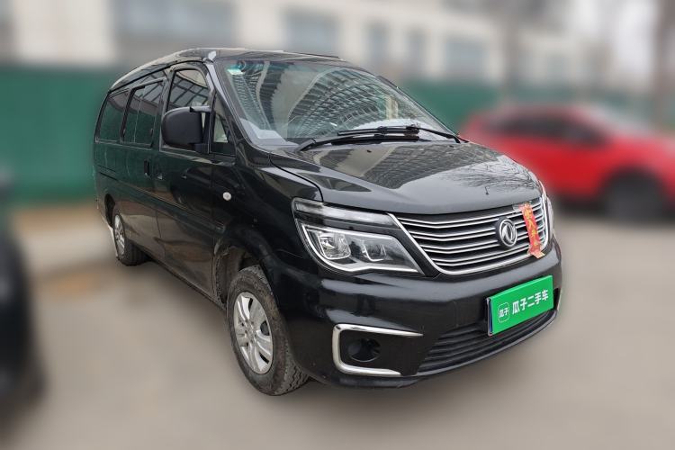 Used FORTHING Lingzhi 2019 M5L 1.6L 9-Seater Base Model China VI Standard Front Right 45 Deg