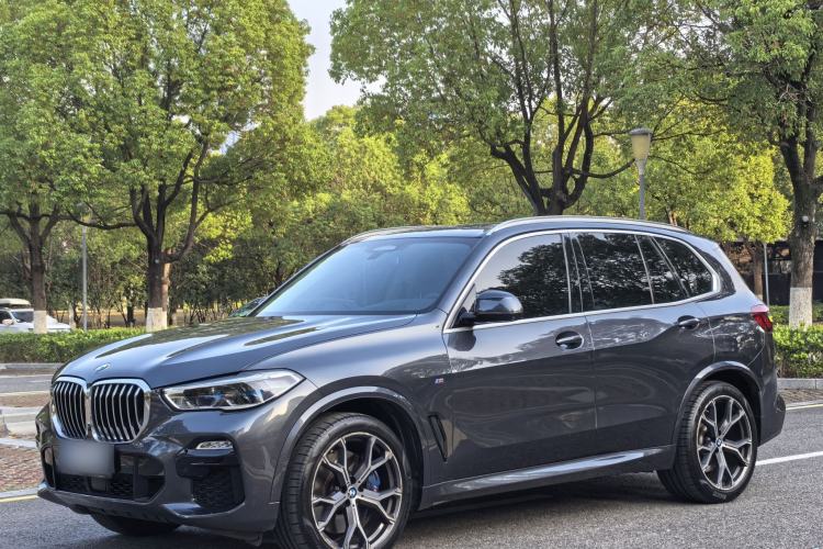 Used BMW X5 2019 xDrive40i Luxury Model with M Sport Package