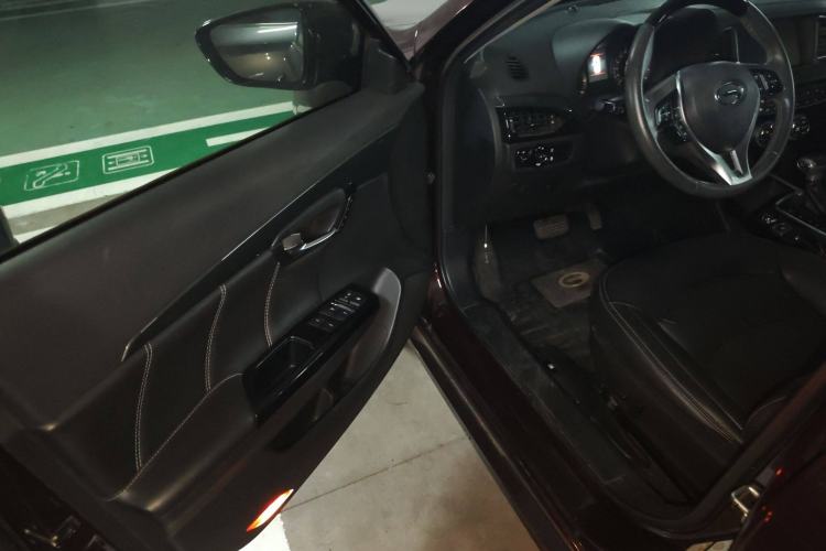 Used GAC Trumpchi GA6 2015 1.8T DCT Luxury Navigation Model