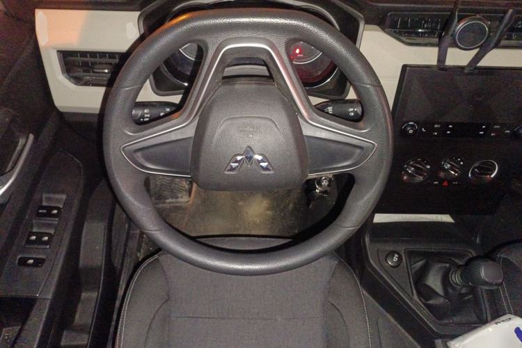 Used Wuling Hongguang PLUS 2019 1.5T Manual Comfort Version 7 Seats