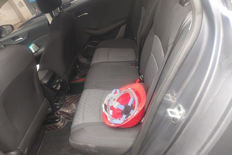 Used Roewe i5 2023 1.5L Manual Comfort Edition
