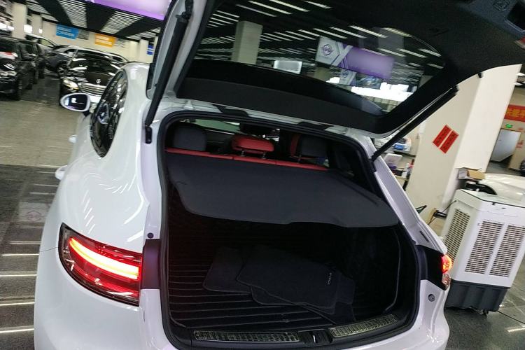 Used Porsche Macan 2021 Macan 2.0T