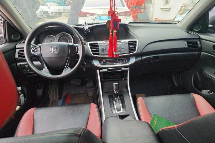 Used Honda Accord 2015 2.0L LX Comfort Edition